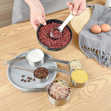 Smithcraft Measuring Cup Set, 7 Pieces, 18/8 Stainless Steel, Silver, Measuring Cups, for Dry and Liquid Ingredients, Metric and US Measurements, Engraved, 240 ml, 9 pieces