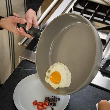 Набір сковорідок Fissler Ceratal Comfort (2 шт.) з керамічним покриттям, алюміній (24+28 см), антипригарне покриття, для індукційних плит