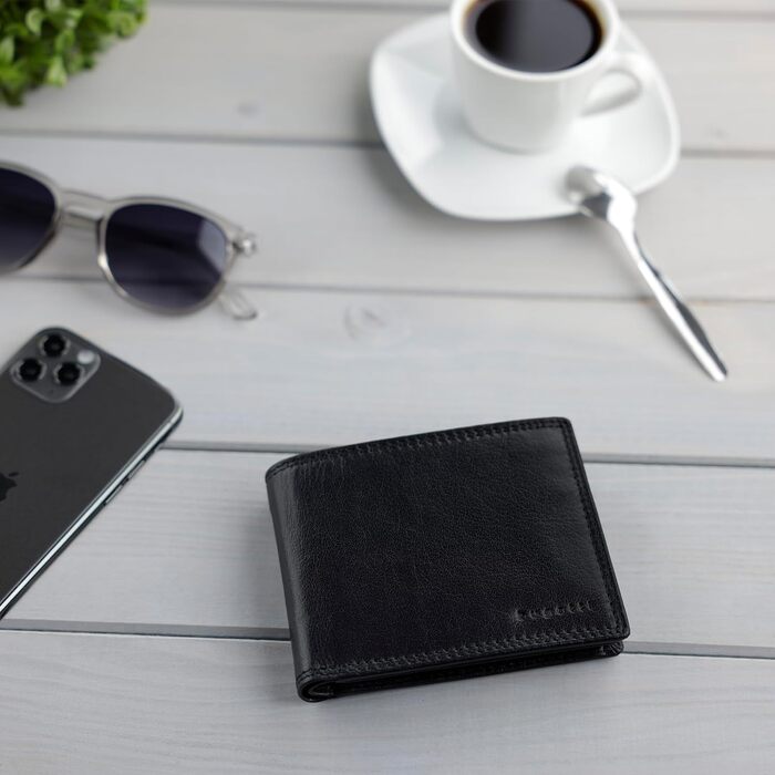 Bugatti Savona Wallet made of vegetable buffalo leather, RFID wallet horizontal format, leather wallet for men, black