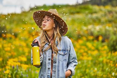 HYDRO FLASK - 1180ml (40oz) Water Bottle - Insulated Stainless Steel Water Bottle - Sports Bottle with Leak-Proof Flex Cap Lid & Strap - Dishwasher Safe Thermos - Wide Mouth Opening - (Fog, 1183 ml)