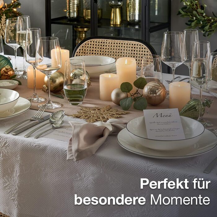 Сервіз для кави на 6 осіб з порцеляни, 18 предметів: 6 тарілок для десерту, 6 чашок, 6 підставок. Білий з чорним обідком.