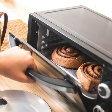 Електрична піч Cecotec Bake&Toast 1090 Black, 10 л, 1000 Вт, таймер 60 хв, регулювання температури до 230ºC, деко, решітка-гриль та щипці з ручкою